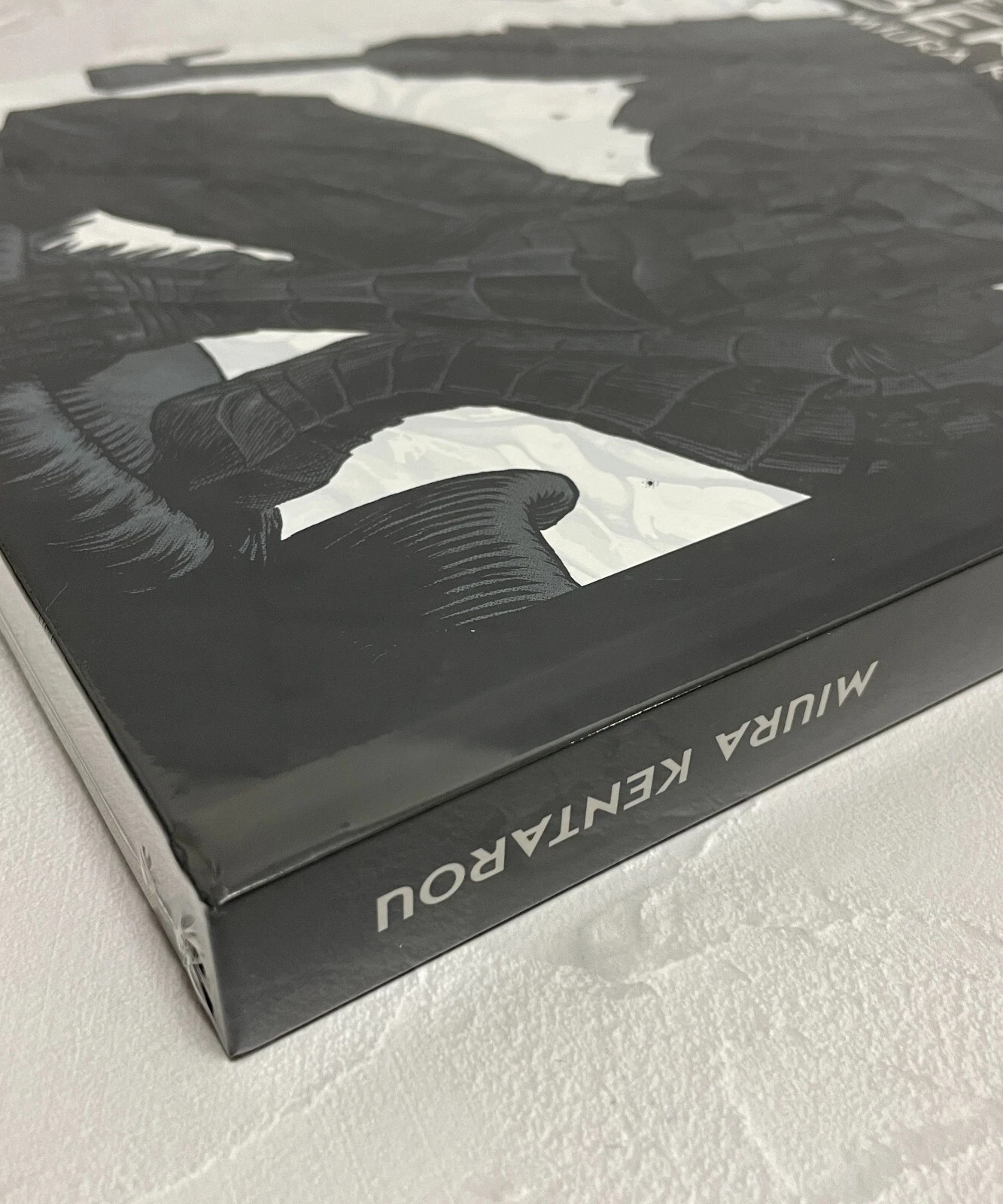 Berserk 30th Artwork Book + Free E-Book