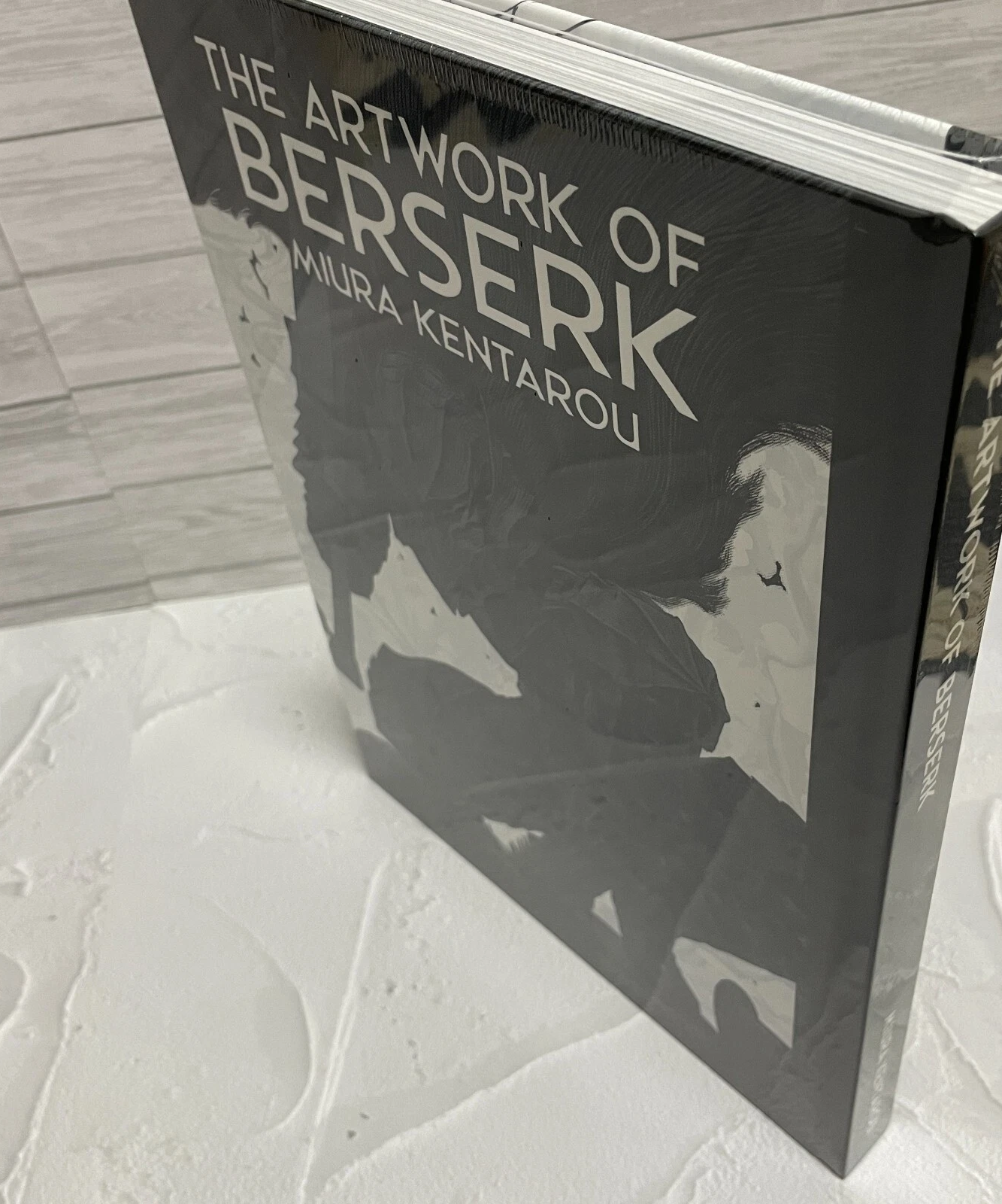 Berserk 30th Artwork Book + Free E-Book
